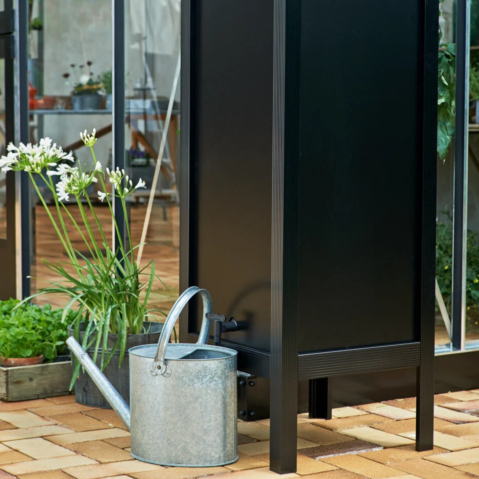 Halls Gewächshaus Wasserspeicher