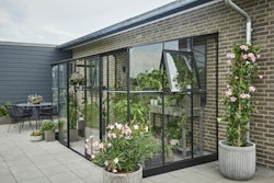 Halls Gewächshaus Qube Lean-to - 0,8 m² / 1,2 m² / 4,7 m² / 7,1 m² Farbe: Schwarz